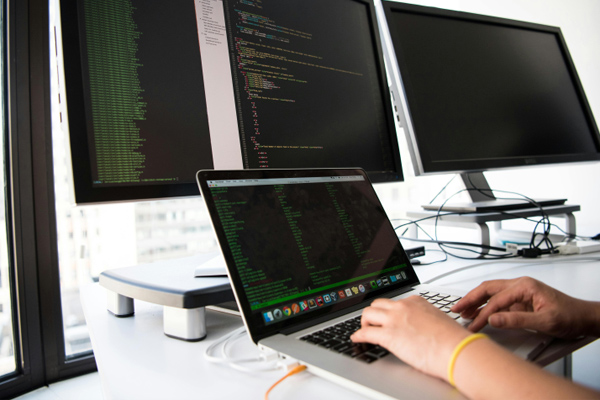 TCL家用電器（合肥）有限公司取得壓縮機(jī)的包裝結(jié)構(gòu)，能夠解決現(xiàn)有的壓縮機(jī)包裝結(jié)構(gòu)容易損壞的問題:家用電器公司